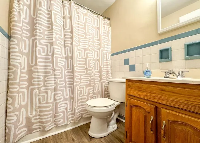 Apartment 4 Large With 8 Bedrooms And Parking Wifi *